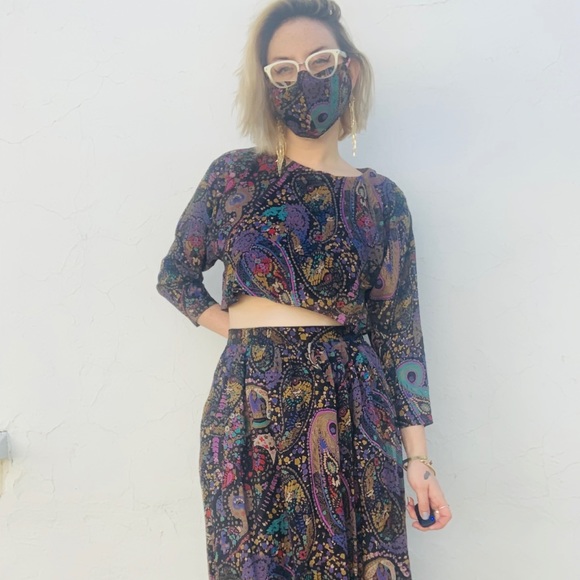 SOLD VTG 1980 Paisley Skirt Set with Matching Mask - Picture 2 of 9